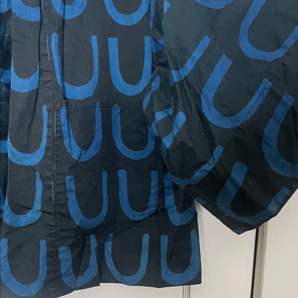 Custom Black and Blue Graphic Cape / Kimono - Picture 4 of 6